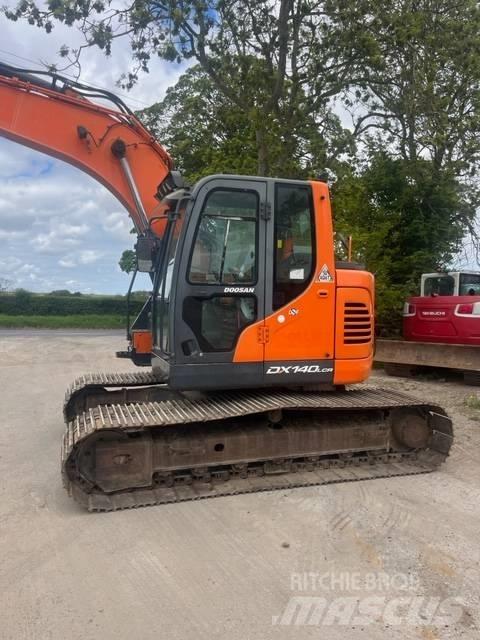 Doosan DX 140 LCR-5 Bandgrävare