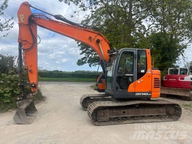 Doosan DX 140 LCR-5 Bandgrävare