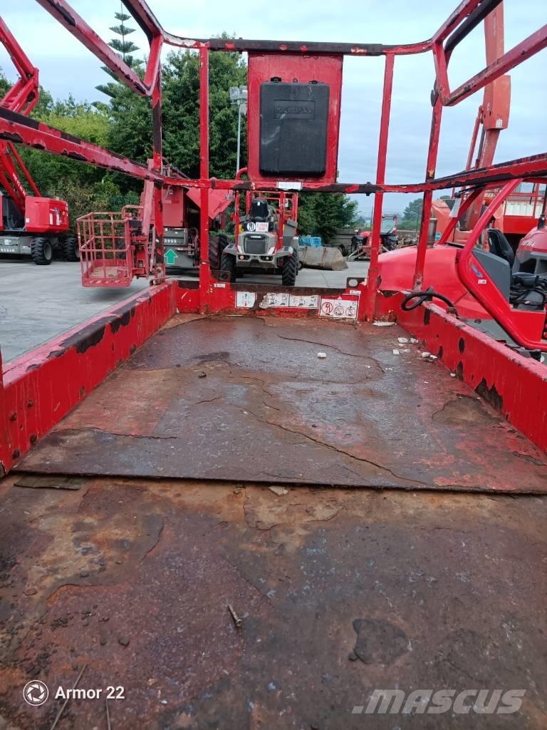 Haulotte Compact 10 Saxliftar