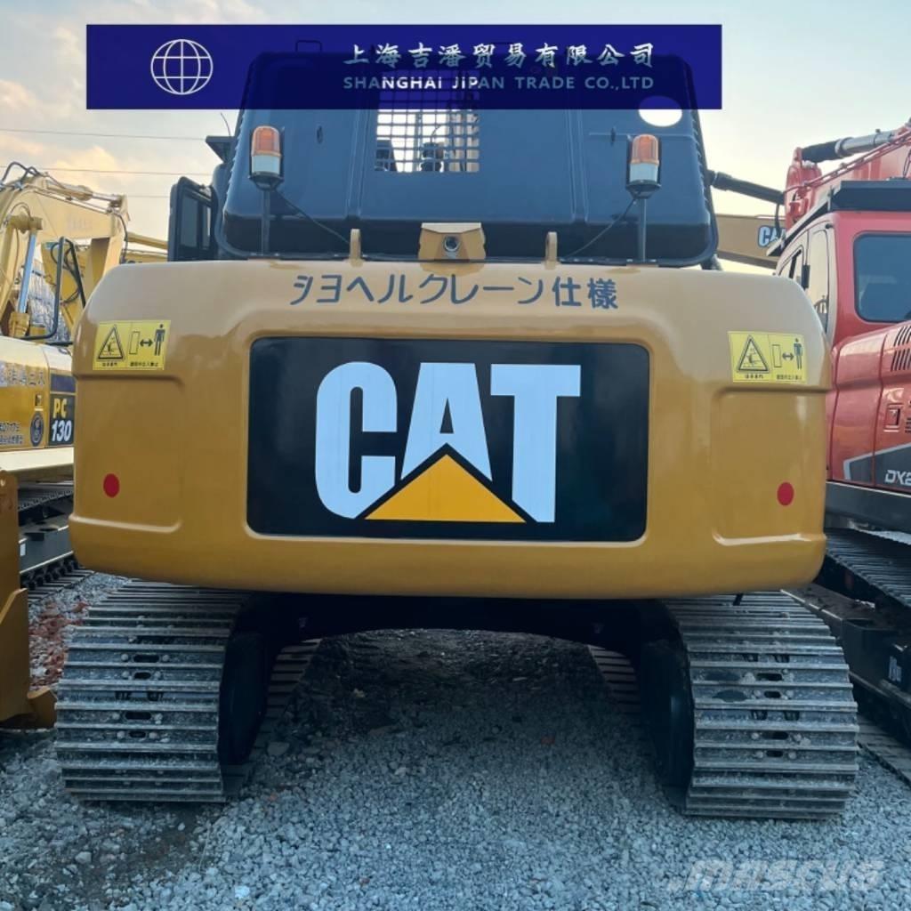 CAT 323 D Bandgrävare