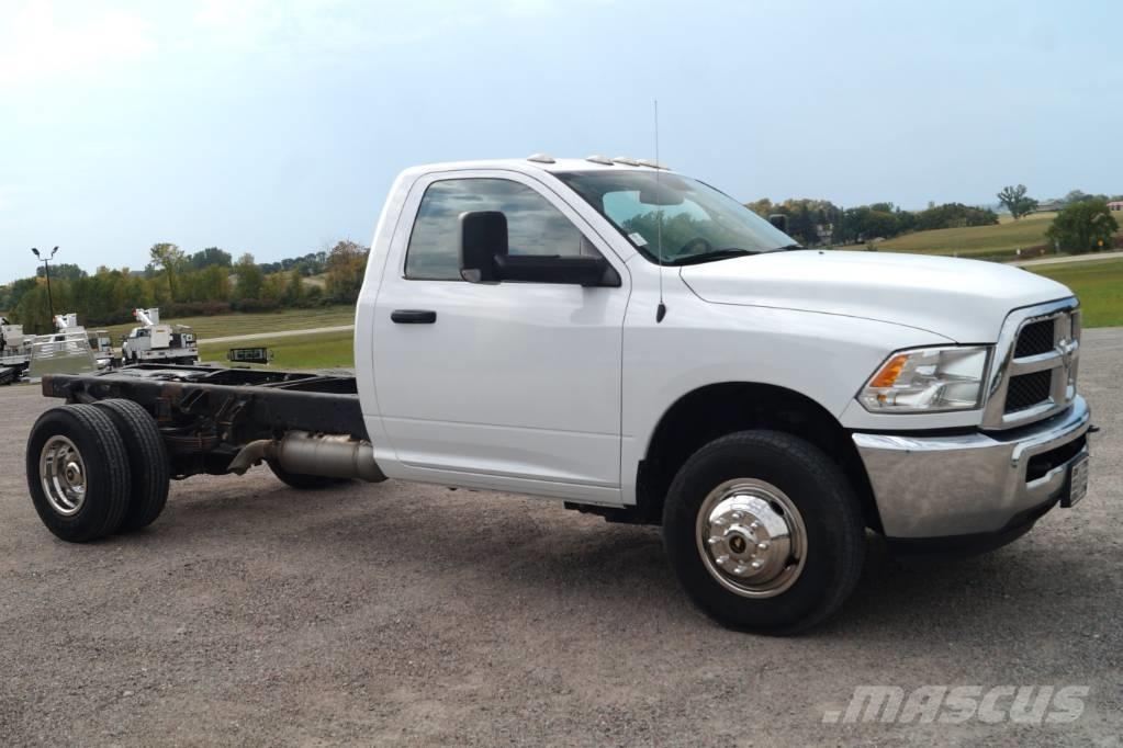 RAM 3500 TRADESMAN Chassier