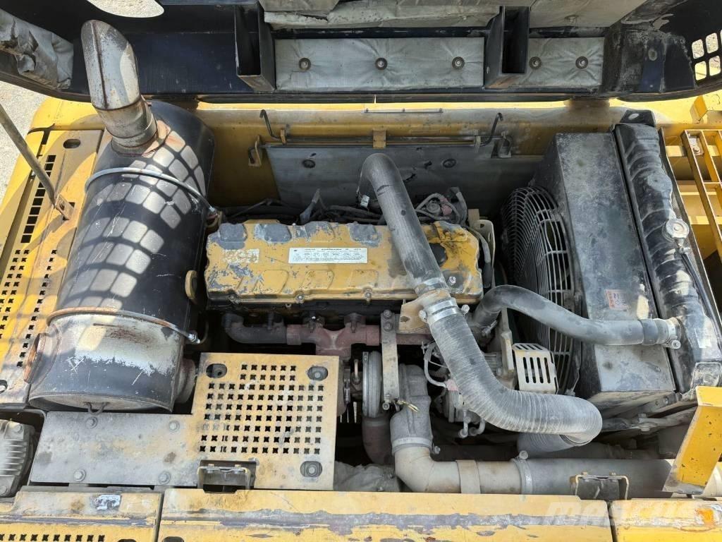 CAT 330 CL Bandgrävare