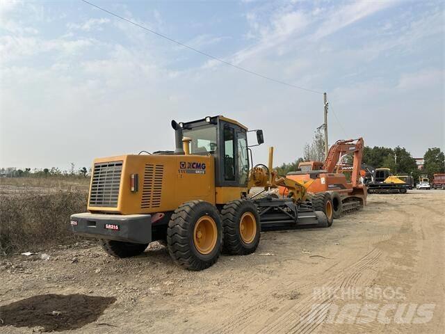 XCMG GR215 Väghyvlar