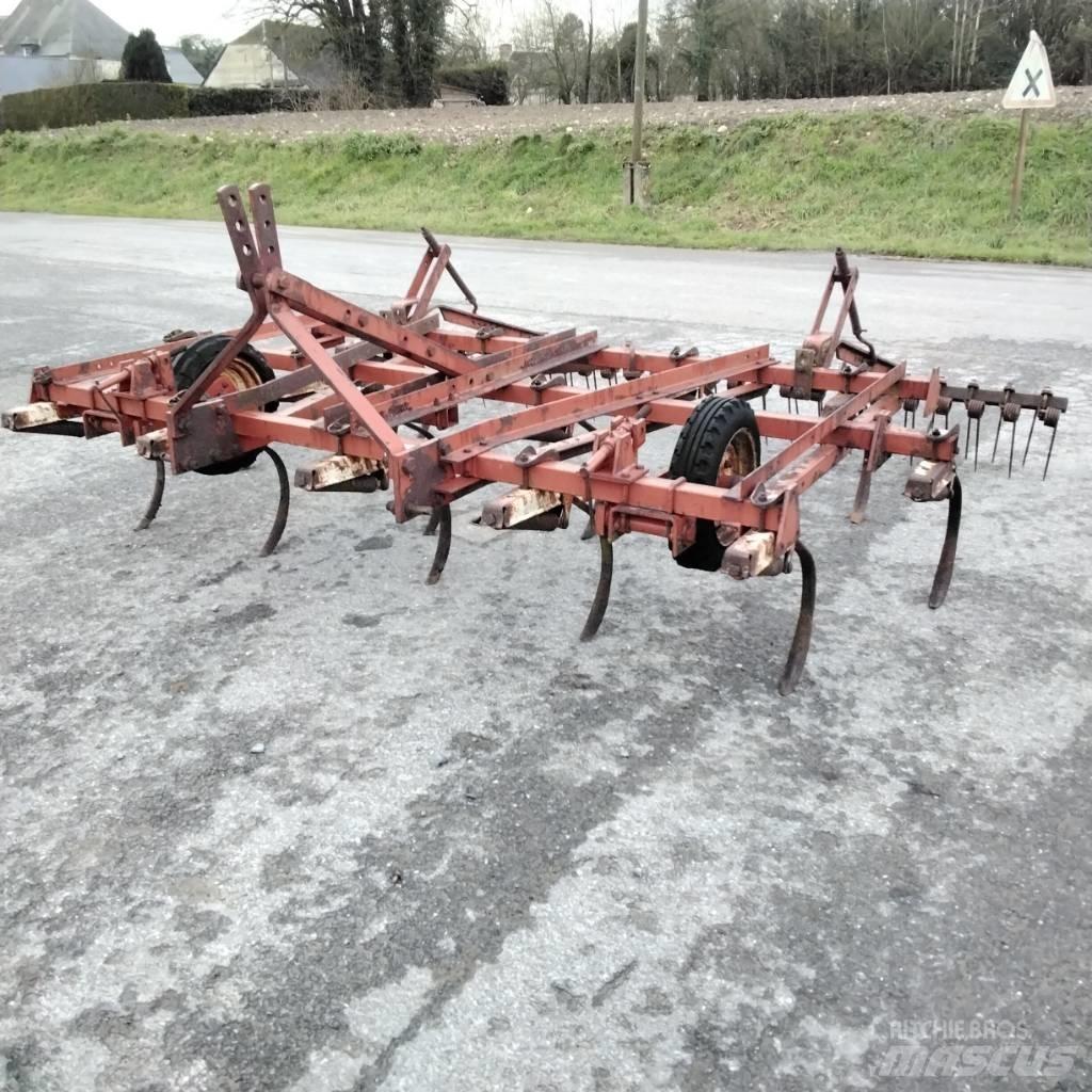 IH 3M Sladdar