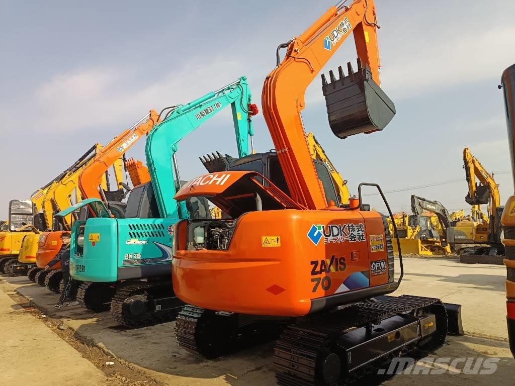 Hitachi ZX 70 Midigrävmaskiner 7t - 12t