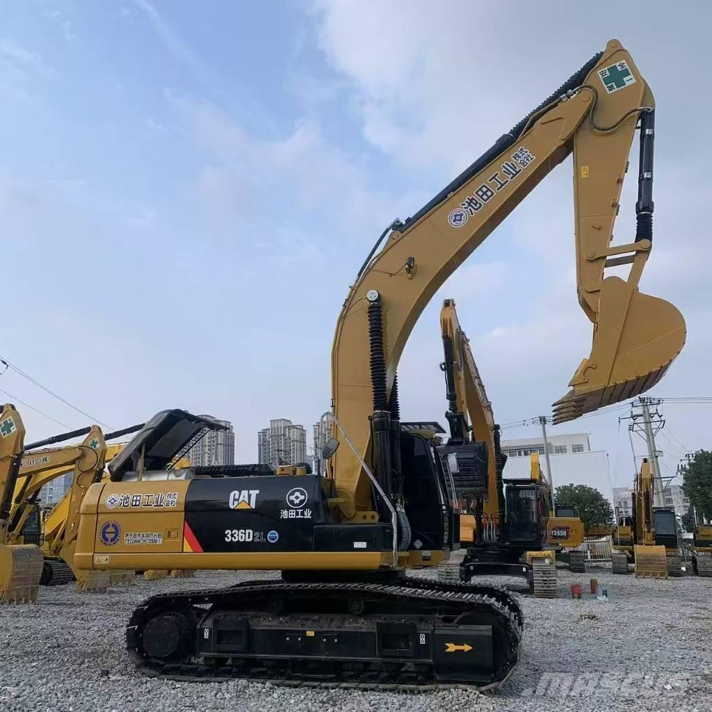 CAT 336 D Bandgrävare