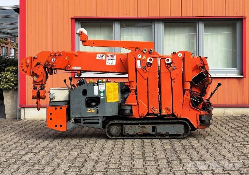 Unic B 345 Bangående Kranar