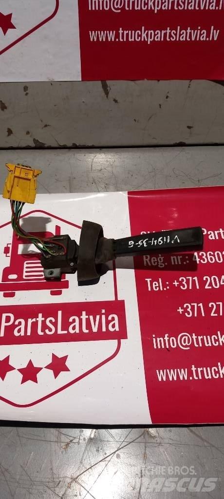 Volvo FH 12.    1624133 Hytter och interiör
