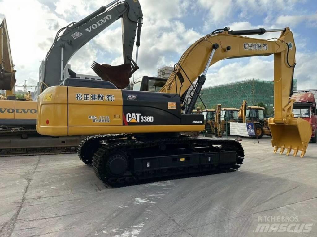 CAT 336 D Bandgrävare