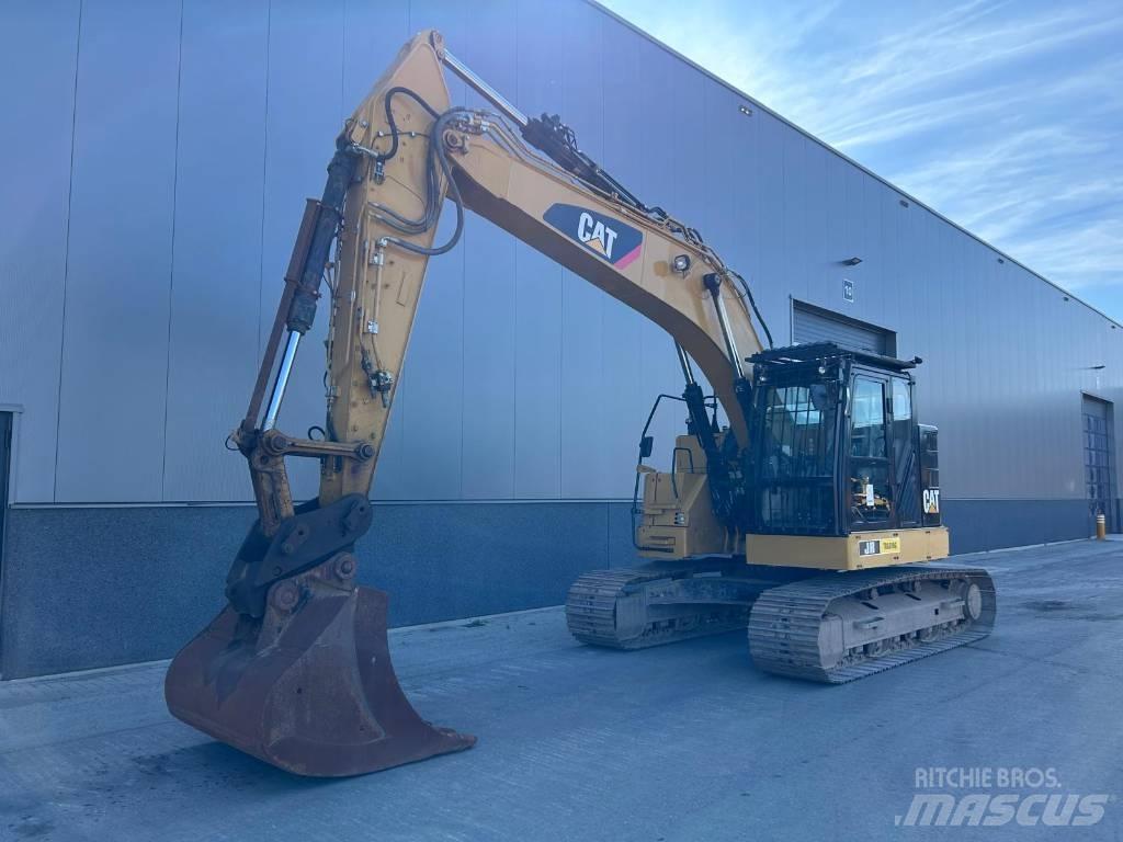 CAT 325 FL CR Bandgrävare