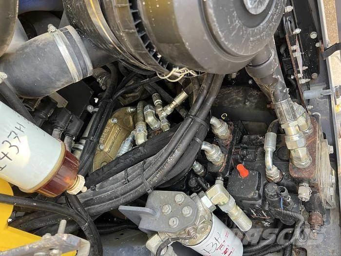 Dynapac CC 2200 Tvåvalsvältar