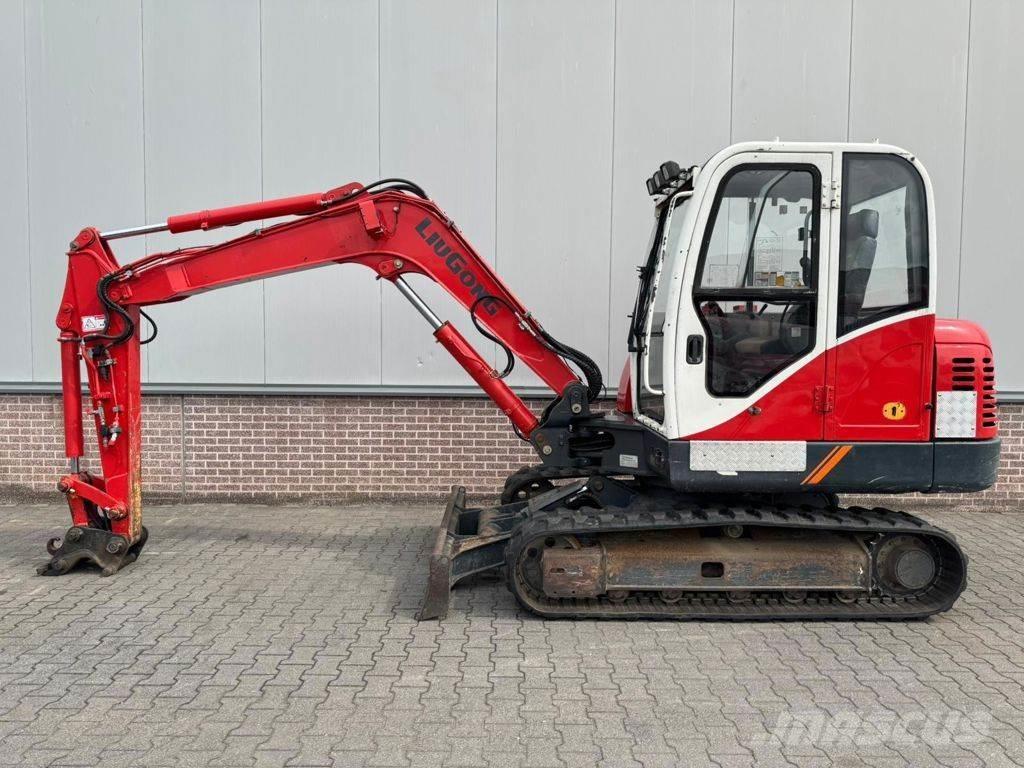 LiuGong CLG906C Bandgrävare