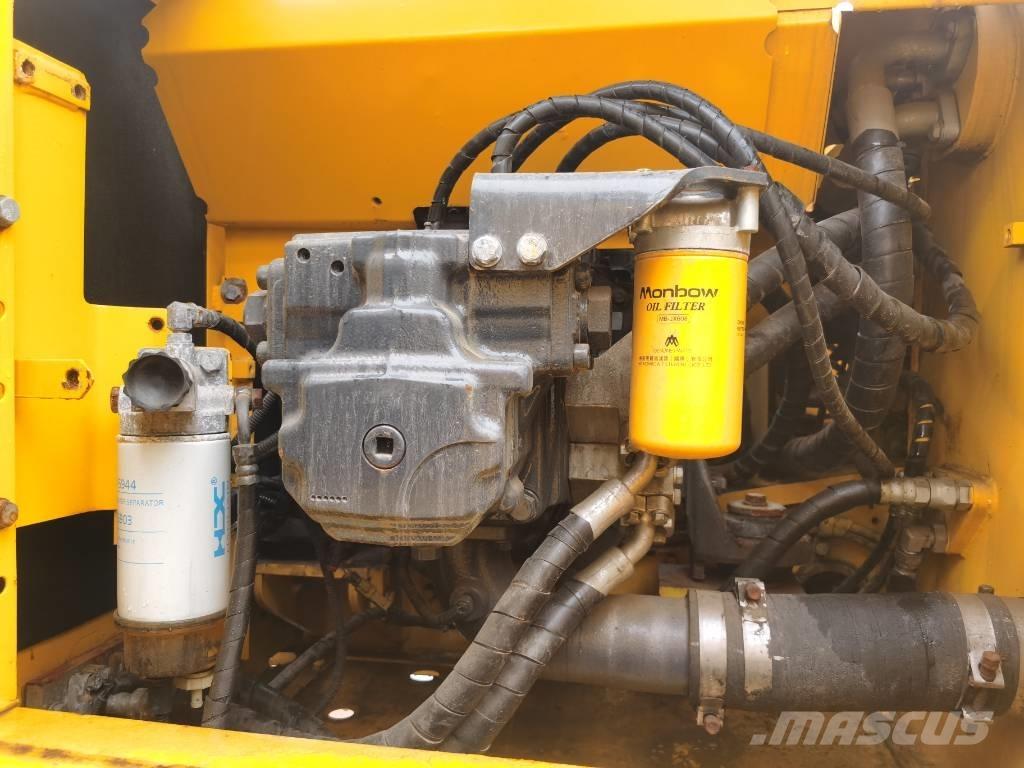 Komatsu PC 200-8 Bandgrävare