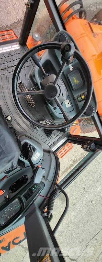 Fiat-Kobelco B95 Grävlastare