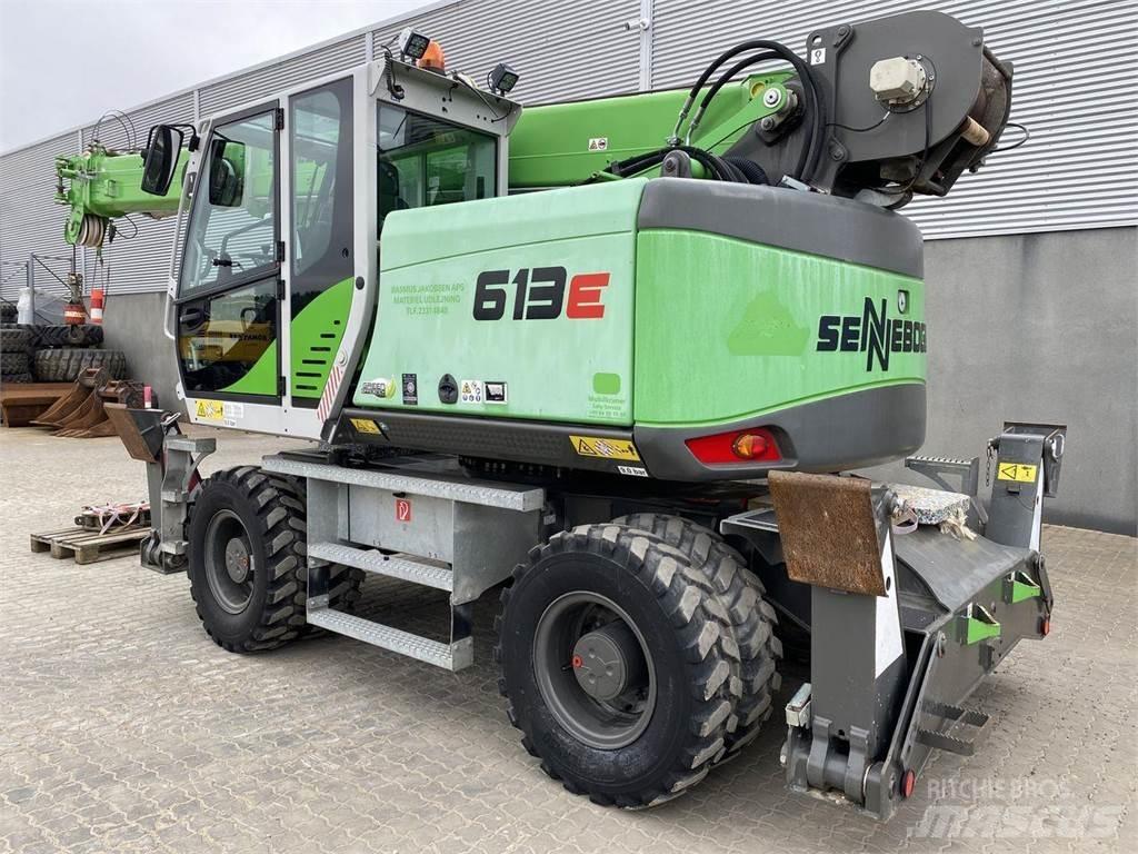 Sennebogen 613E-R Allterrängkranar