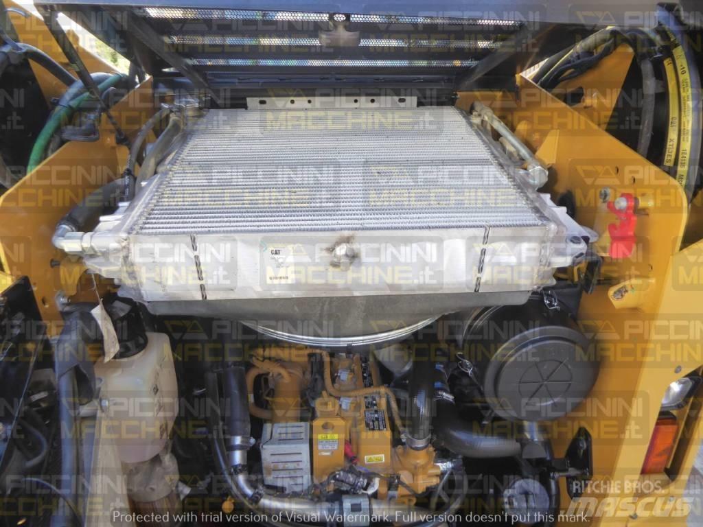 CAT 262D Kompaktlastare