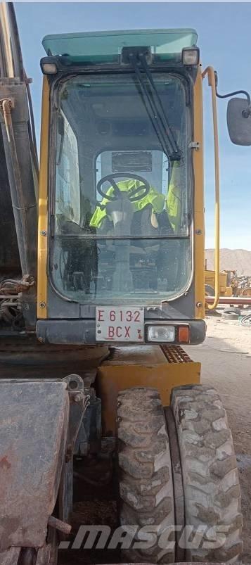 Volvo 180 Giratoria Hjulgrävare