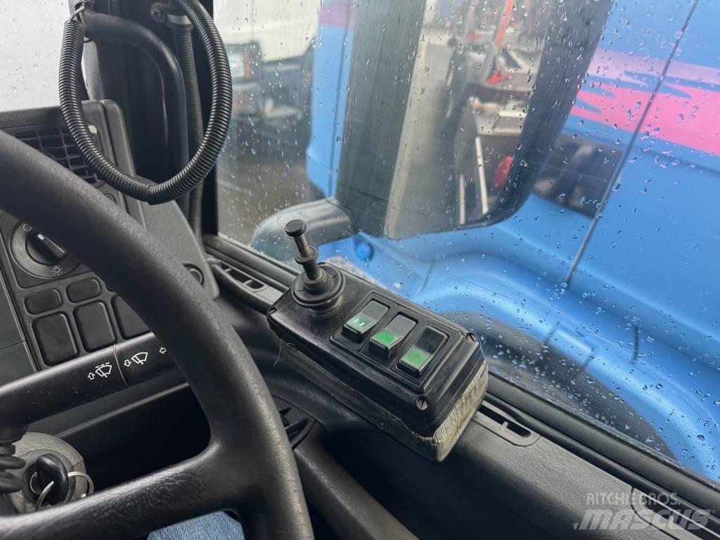 Scania P94DB Sopbilar