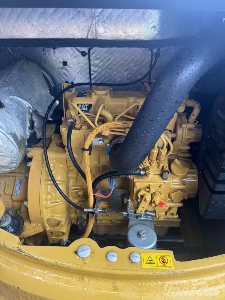 CAT CAT303ECR Minigrävare < 7t