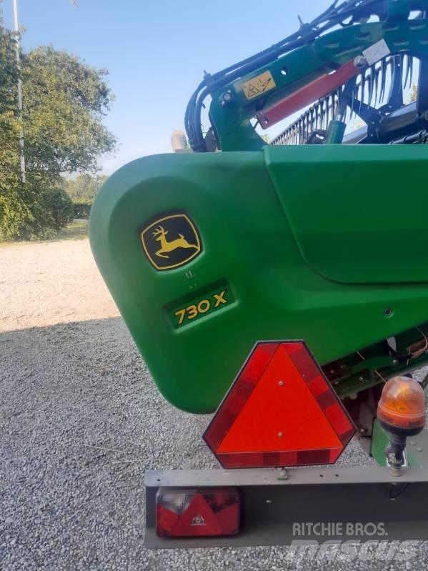 John Deere T 670 i Skördetröskor