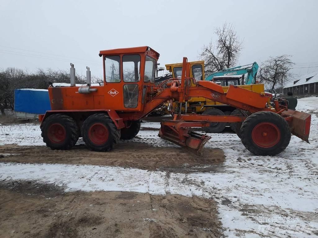 O&K G 12 Väghyvlar