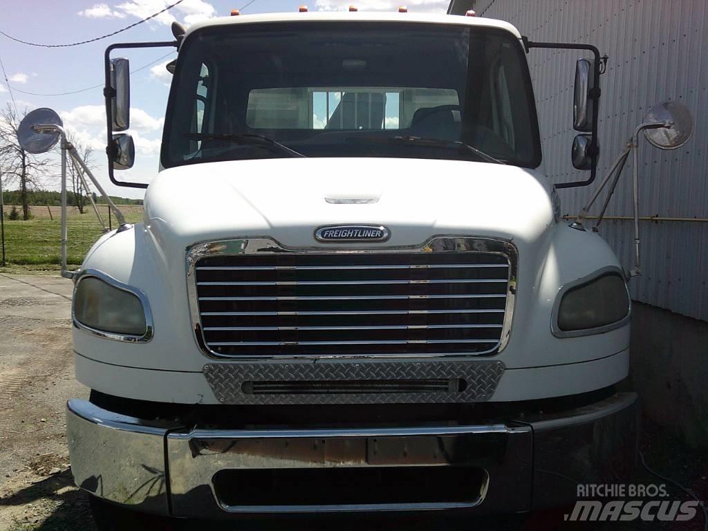 Freightliner M2 Chassier
