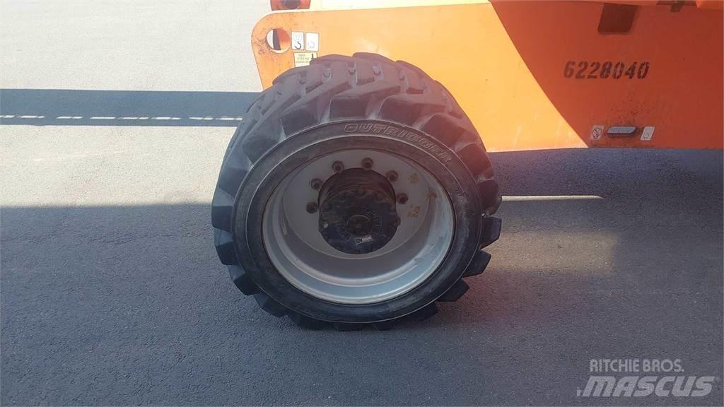 JLG 860SJ Teleskop bomliftar