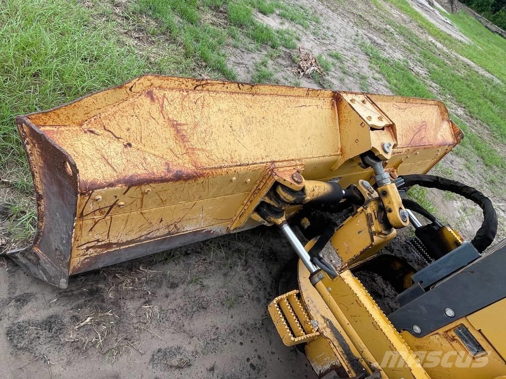DEERE 450J LGP Bandschaktare