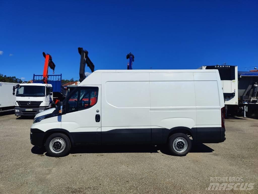 Iveco Daily 35 S 14 Lätta skåpbilar