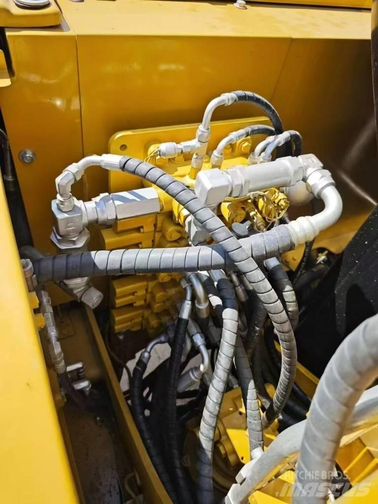 CAT 307E2 Bandgrävare
