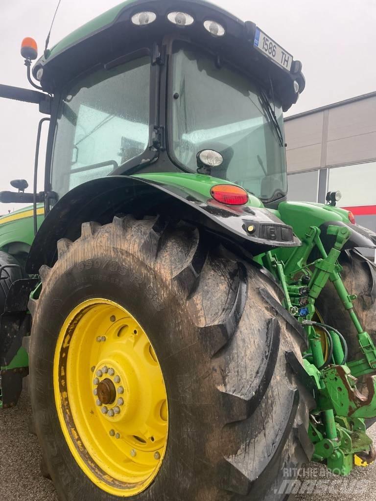 John Deere 8310 R Traktorer