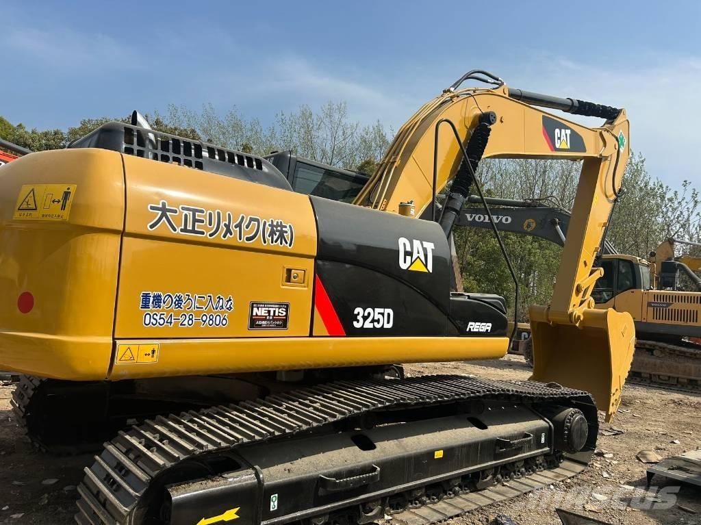 CAT 325 D Midigrävmaskiner 7t - 12t