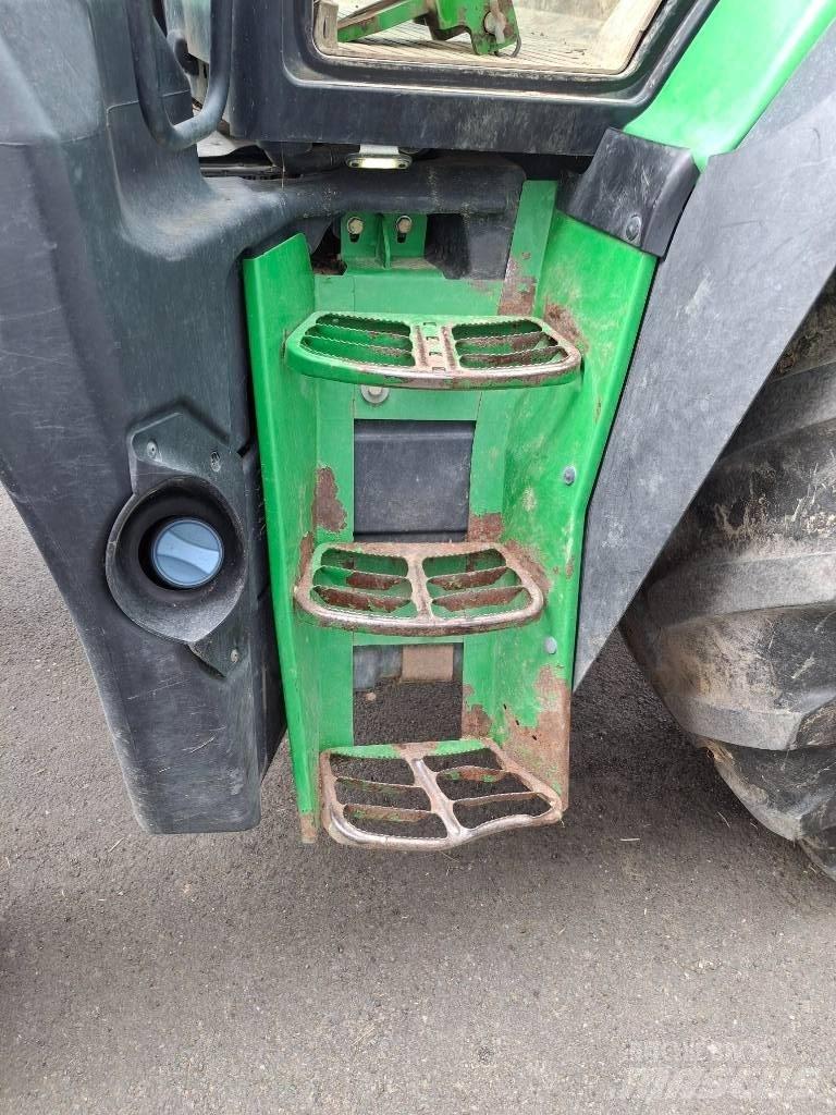 John Deere 6145 R Traktorer