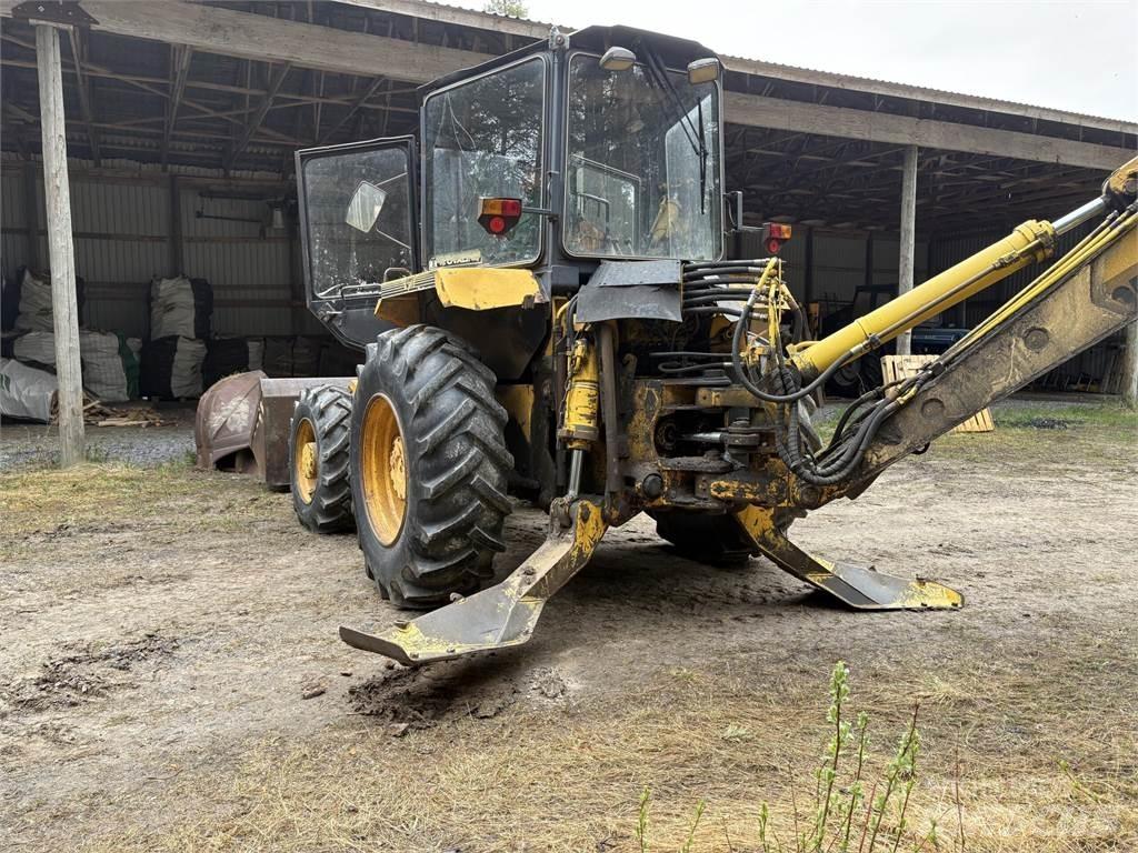 Lännen C10 EX 4*4 Grävlastare