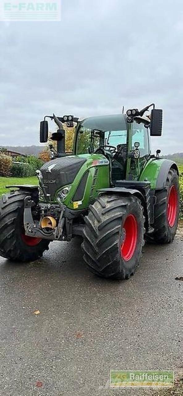 Fendt 724 vario Traktorer