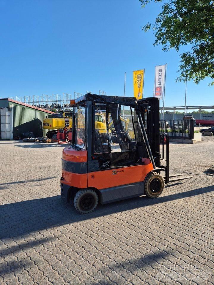 Toyota 7 FB MF 25 Entreprenad - Övrigt