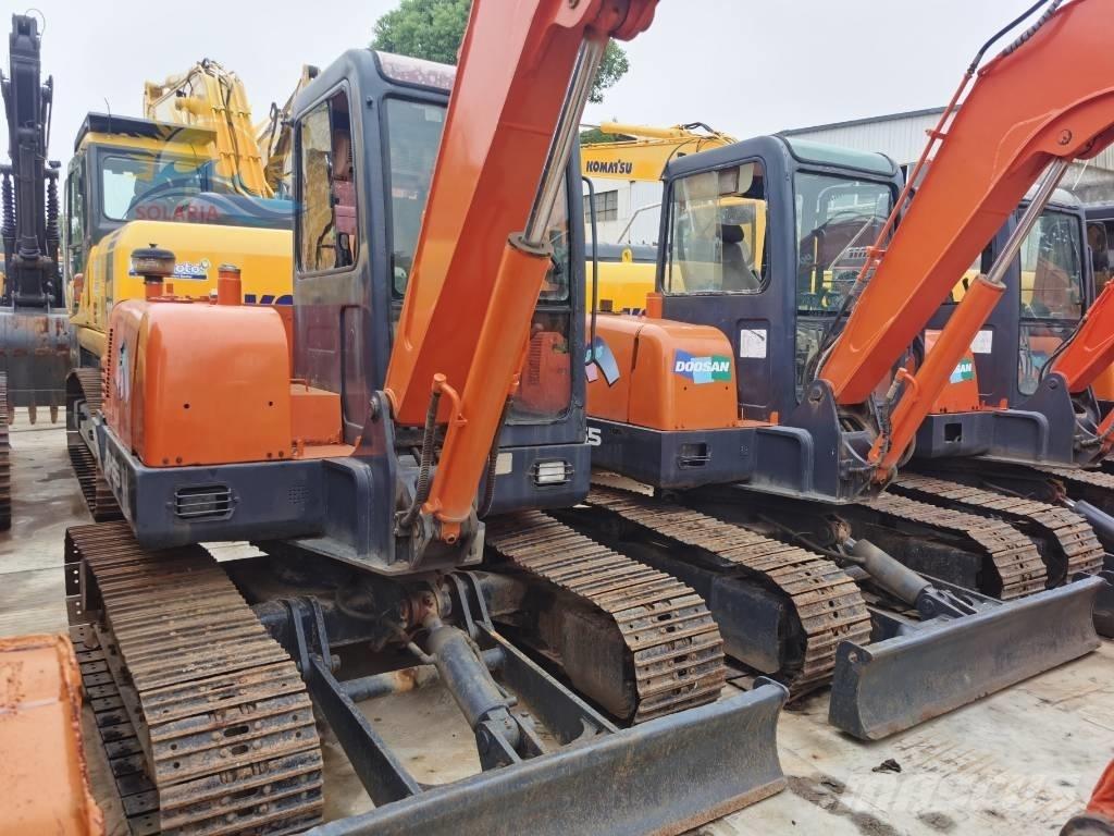 Doosan DH 55 Minigrävare < 7t