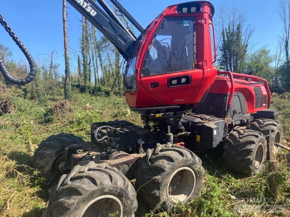 Komatsu 901XC Skördare