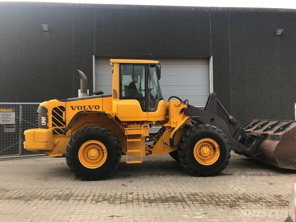 Volvo L90F Hjullastare
