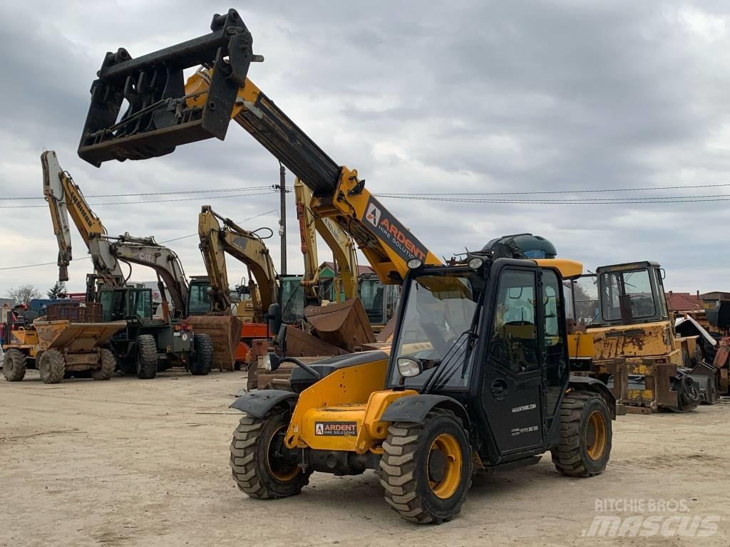 JCB 525-60 HI VIZ Redskapsbärare för lantbruk