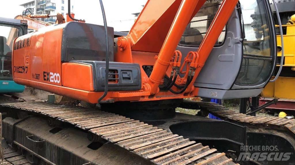 Hitachi ZX 200-5 Bandgrävare
