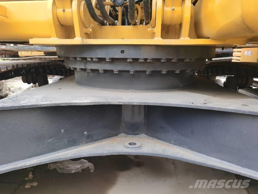 Komatsu PC 220-7 Bandgrävare