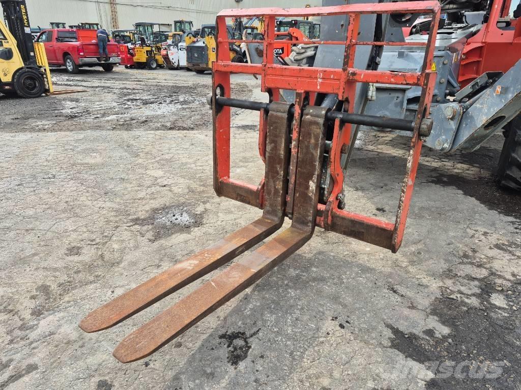 SkyJack SJ 1056 TH Teleskoplastare