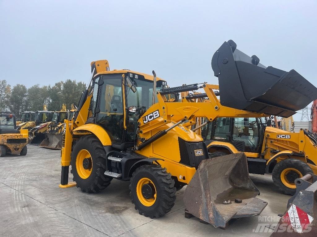 JCB 3 CX / 0 hours ! Grävlastare