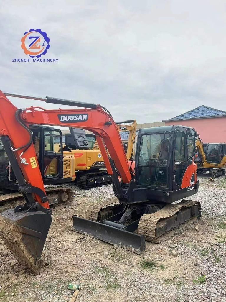 Doosan DX 60 Minigrävare < 7t