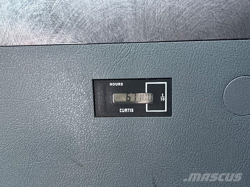 Hyundai HX140L Bandgrävare