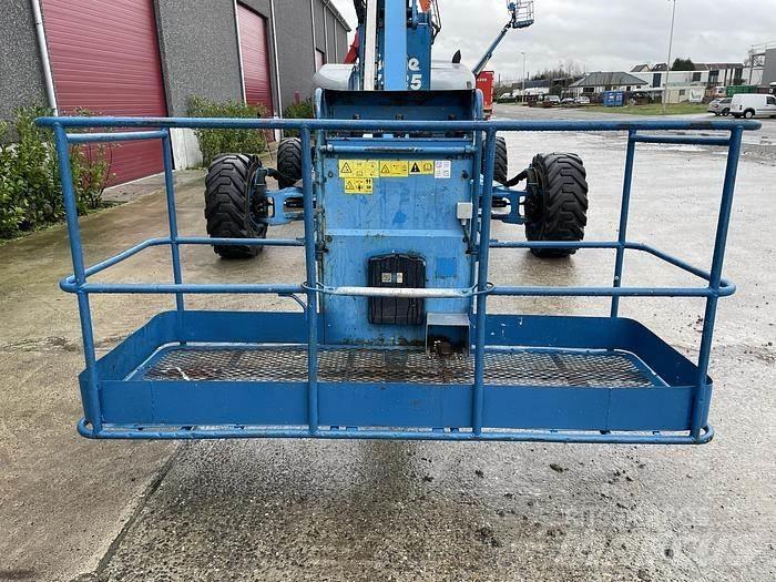 Genie Z135-70 Bomliftar