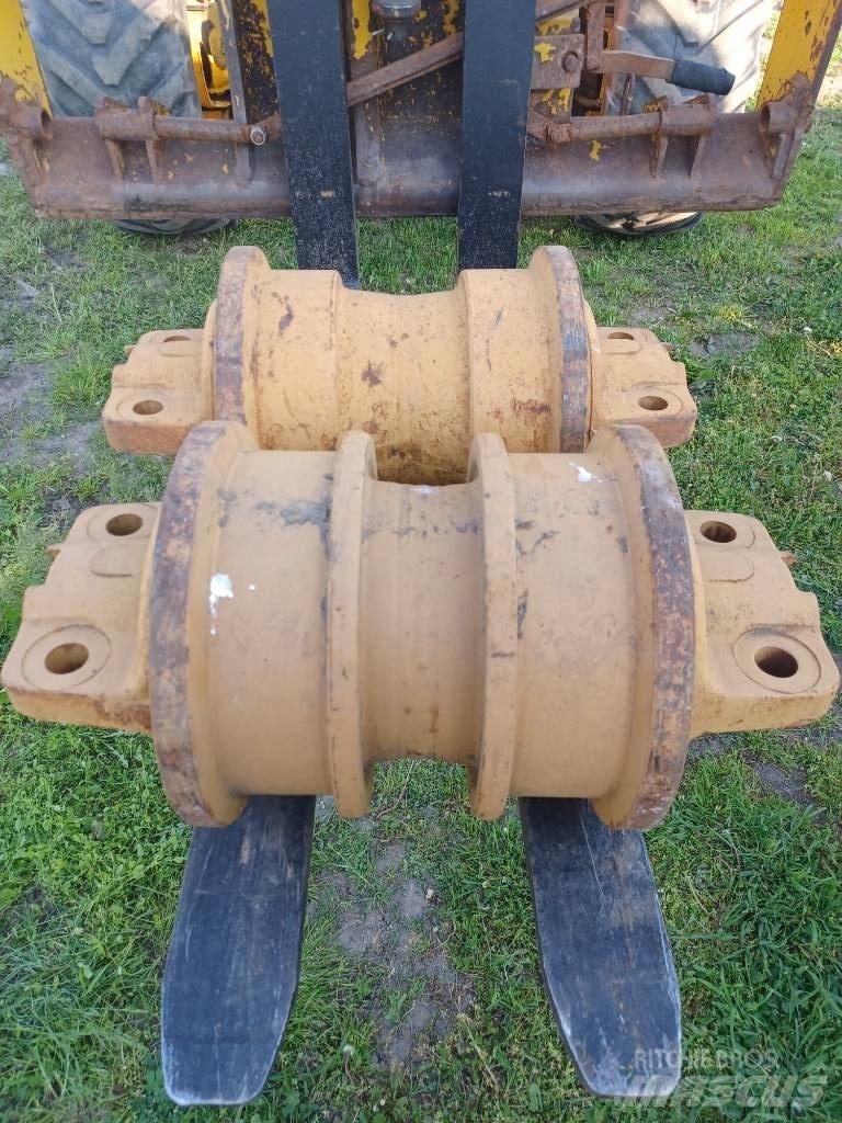 Komatsu D 155 Band, kedjor och underreden