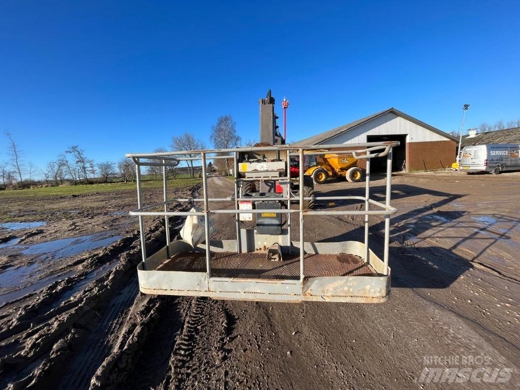 Manitou 200 ATJ Bomliftar