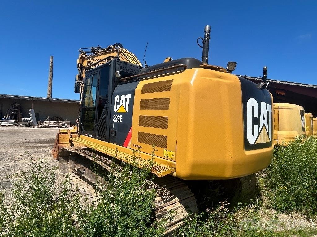 CAT 323 EL Bandgrävare